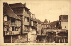 VINTAGE POSTCARD Dirtied De Bearn Seen On Saleys the fall D water