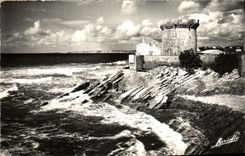 VINTAGE POSTCARD Ciboure Socoa the Fort