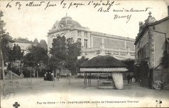 Jardin de Chatel Guyon de la POSTAL de la VENDIMIA de L establecimiento hidropatico