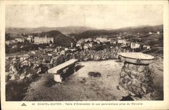 La POSTAL Chatel Guyon de la VENDIMIA cuenta la orientacion de D y la vision panoramica tomadas el martirio