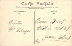 VINTAGE POSTCARD Pau the Castle Seen from of the Bridge De Jurancon