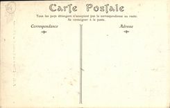 VINTAGE POSTCARD Pau L Entered Of the Castle Court D Honor