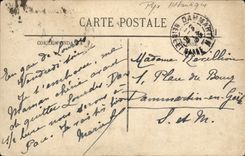 VINTAGE POSTCARD Pau the Castle D Henri IV Main entrance