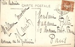 La POSTAL de la VENDIMIA Bagnoles de L adorna la pasarela y los 2 casinos