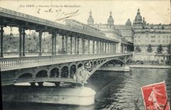 VINTAGE POSTCARD Paris New viaduct of Metroplitain Subway