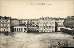 CPA Compiegne Palais de Facade