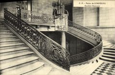CPA Compiegne Palais Escalier d honneur