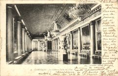 CPA Compiegne Le Chateau Salle des Fetes