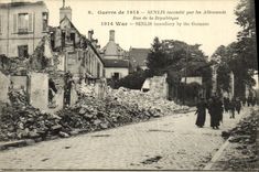 CPA Senlis incendie Par Les Allemands Rue de la Republique