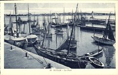 CPA Royan Le Port Bateaux