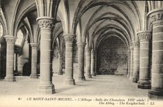 CPA Le Mont Saint Michel L abbaye Salle des Chevaliers
