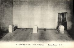 CPA Loches Salle des Tortures