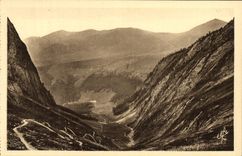 VINTAGE POSTCARD Gone up De Venasque