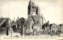 CPA La Grande Guerre Arras L Hotel de Ville et le Beffroi Militaria
