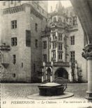 CPA Pierrefonds Le Chateau Vue Interieure de la colonnade la cour interieure