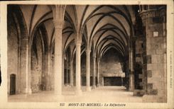 CPA Mont St Michel Entree Le Refectoire