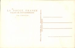 CPA La Douce France Palais De Fontainebleau Vue D Ensemble