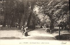 VINTAGE POSTCARD Vichy Large Parks Gone Central