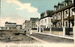 CPA Wimereux Le Boulevard Alfred Thiriez
