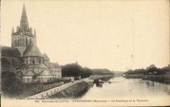 POSTAL Laval Avesnieres de la VENDIMIA la basilica y la Mayenne