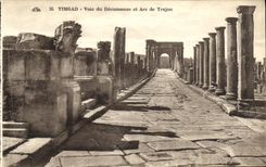 CPA Ruines Romaines Voie du Decumanus et Arc de Trajan