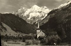 VINTAGE POSTCARD Kandecreteg Katholisch Kirche Blumlisalp