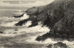 CPA Le Pointe du Raz Perspective de la falaise Baie des Trepasses Les grottes