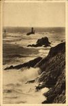 CPA La Pointe du raz De Sein L eperon et le phare de la vieille par grosse mer