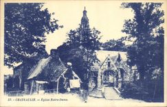 VINTAGE POSTCARD Chateaulin Notre Dame Church