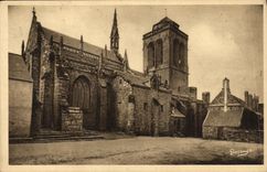 VINTAGE POSTCARD Locronan L Church