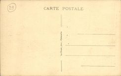 CPA Plougastel Daoulas Un Joar de procession Folklore Costume