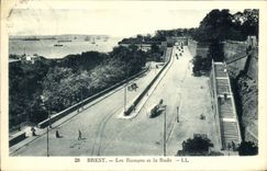 CPA Brest Les Rampes er la Rade