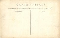 VINTAGE POSTCARD Saint Nazaire L southern Pier and the pier Boat