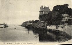 CPA Pornic L Entree du Port et le Chateau