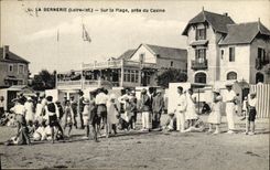 VINTAGE POSTCARD Bernerie On the Beach close to the casino