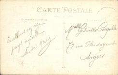 La POSTAL de la VENDIMIA en los bordes de L oceano despues de que el pecche J tenga gusto tiene que bordear mientras que comtempla L inmensidad