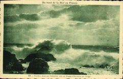 POSTAL de la VENDIMIA en la playa en Francia