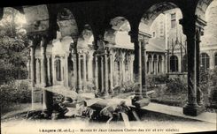 CPA Angers Musee St Jean Ancien cloitre