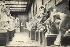 CPA Angers Le Grand Musee Galerie David d Angers