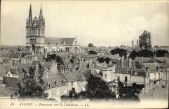 CPA Angers Panorama vers la Cathedrale
