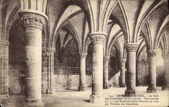 CPA Le Mont St Michel La Salle des Chevaliers