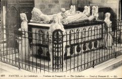 VINTAGE POSTCARD Nantes the Cathedral Tomb of Francois L