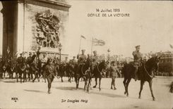 VINTAGE POSTCARD Paris Arc de Triomphe Ravelled July 14th  1919 of the Victoire Militaria Sir Douglais Haig