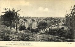 VINTAGE POSTCARD Militaria the Bridge D Hirson destroyed by the Germans