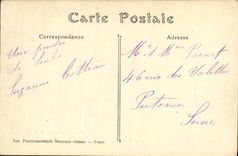 CPA Militaria Senlis apres le Passage des Allemands Rue de la Republique Le point du jour