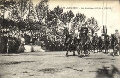 VINTAGE POSTCARD Militaria the Marshals Foch Joffre July 14th  1919