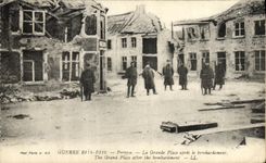 VINTAGE POSTCARD Militaria St Jacques Pervyse the Great Place after the Bombardment