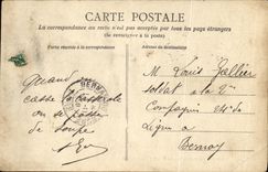 CPA Militaria Scene de Caserne La Soupe Un accident