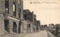 VINTAGE POSTCARD Militaria Ruines D Ypres Brood street of Stuers