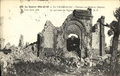 VINTAGE POSTCARD Militaria War Perthes the Champagne Hurlus L church